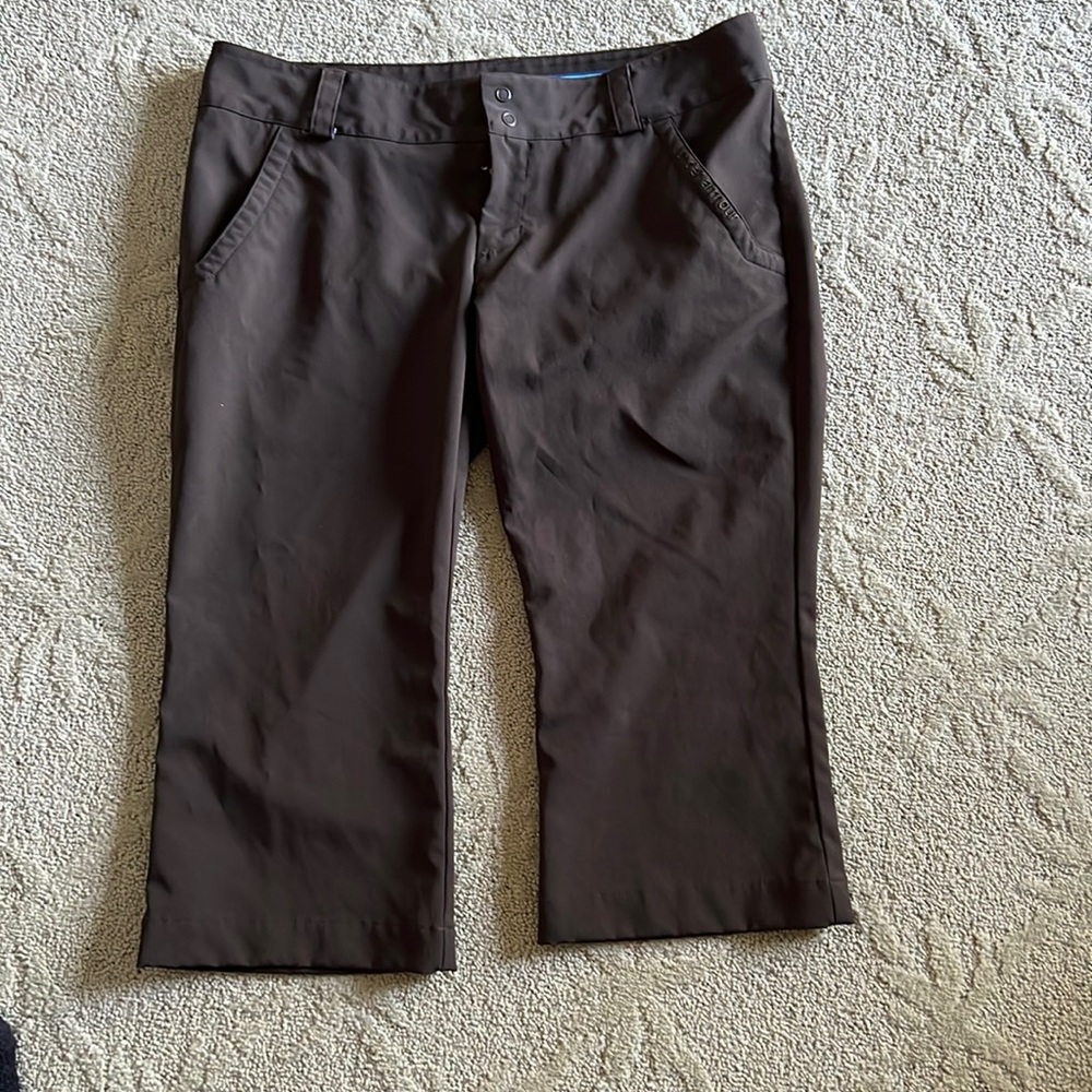 Under armor capris
